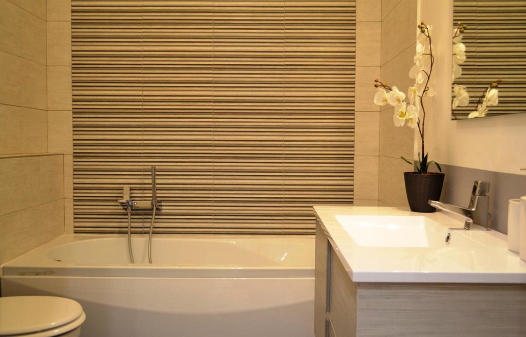 Curtatone 25 New