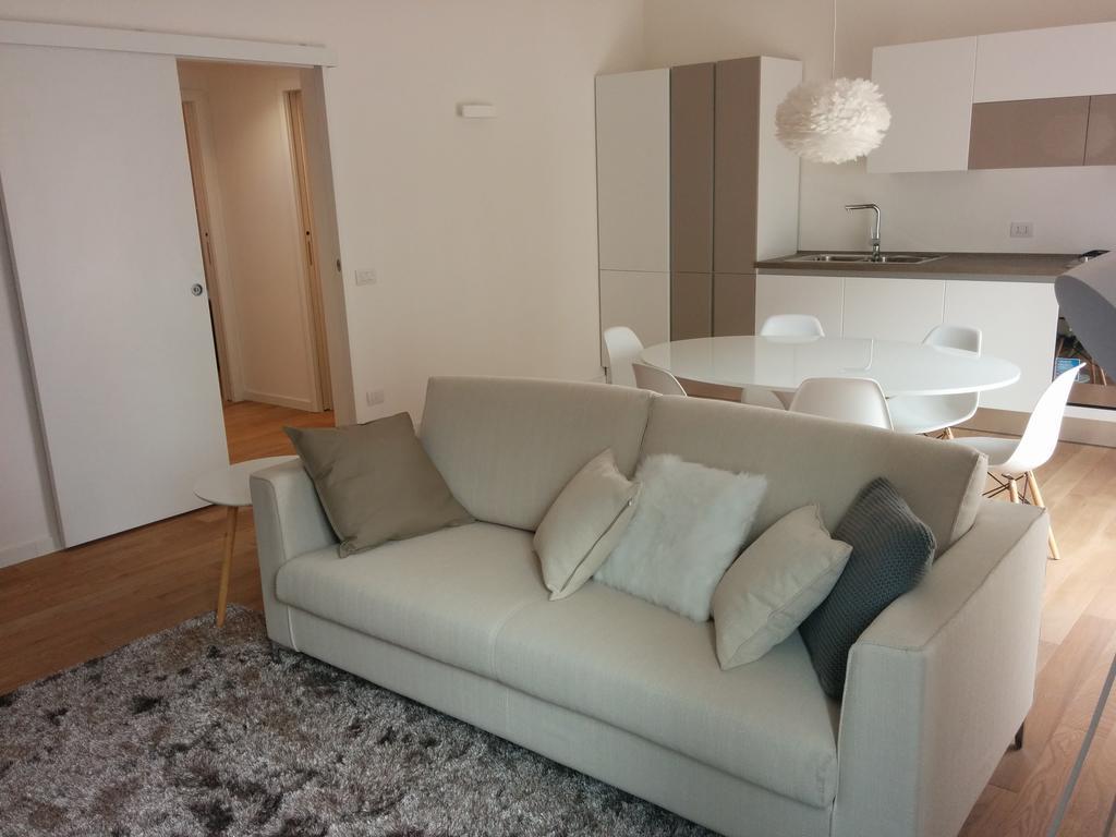 Curtatone 25 New Milano